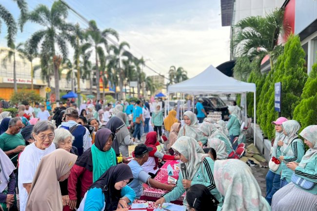Antusias Pengunjung Car Free Day Puskesmas Prambanan bersama IDI Klaten & RSUP Soeradji Tritonegoro 