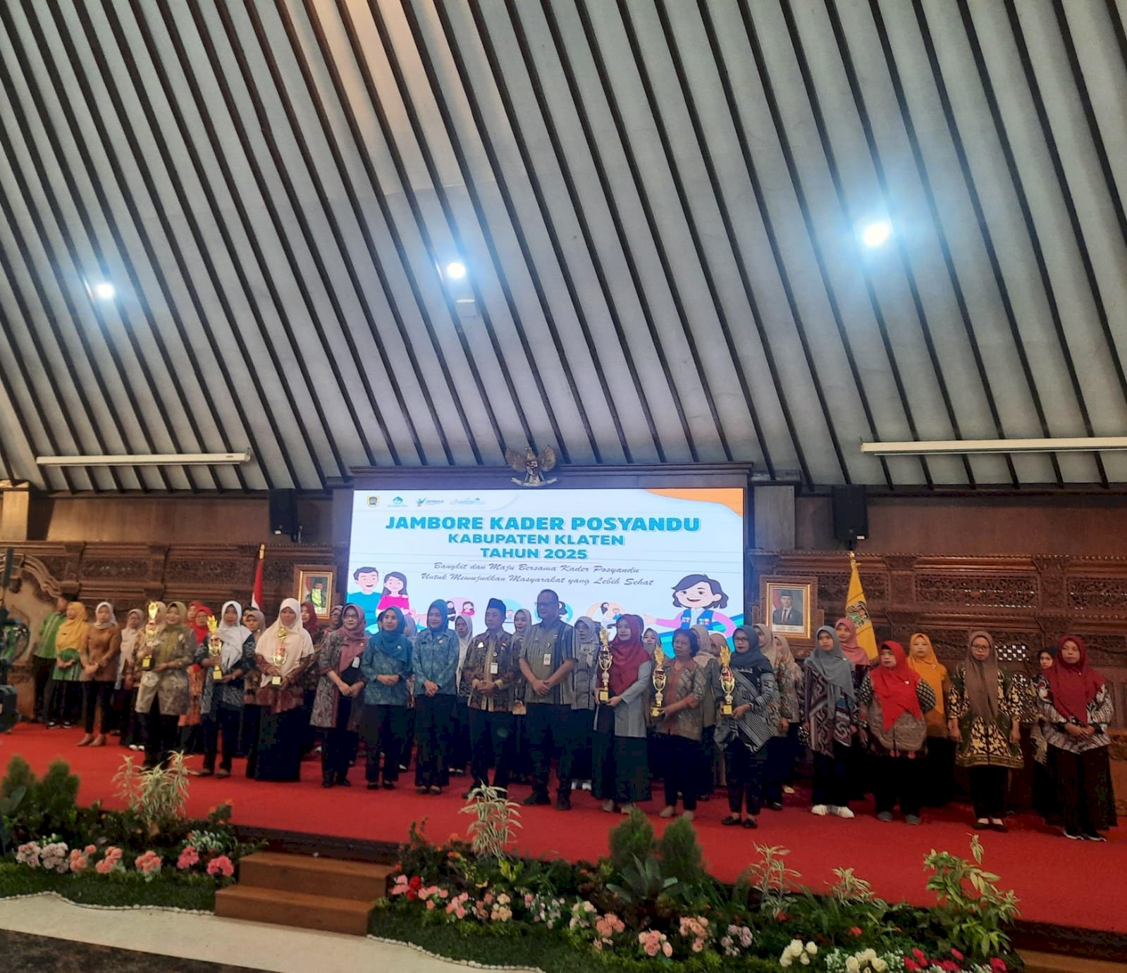 Selamat, Raih Juara 3 Posyandu Berprestasi Melati 3 Desa Sanggrahan 
