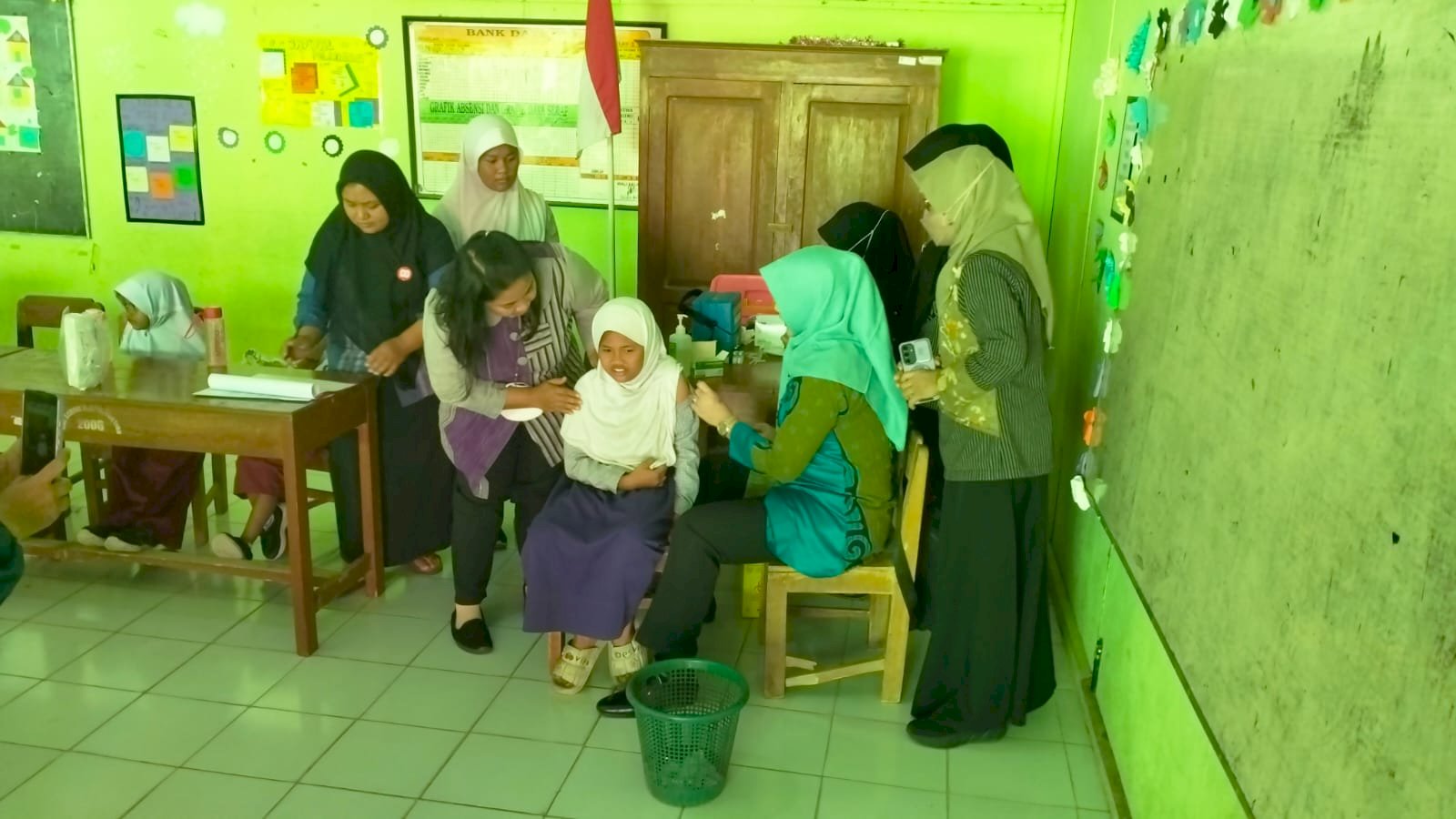 Bulan Imunisasi Anak Sekolah (BIAS)