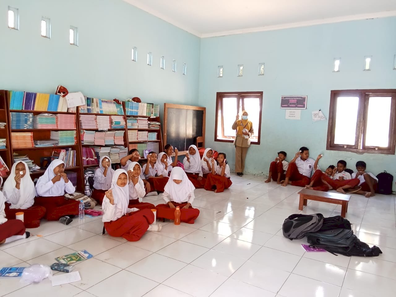 Anak Bebas Cacing, Yuk Berikan Obat Cacing !