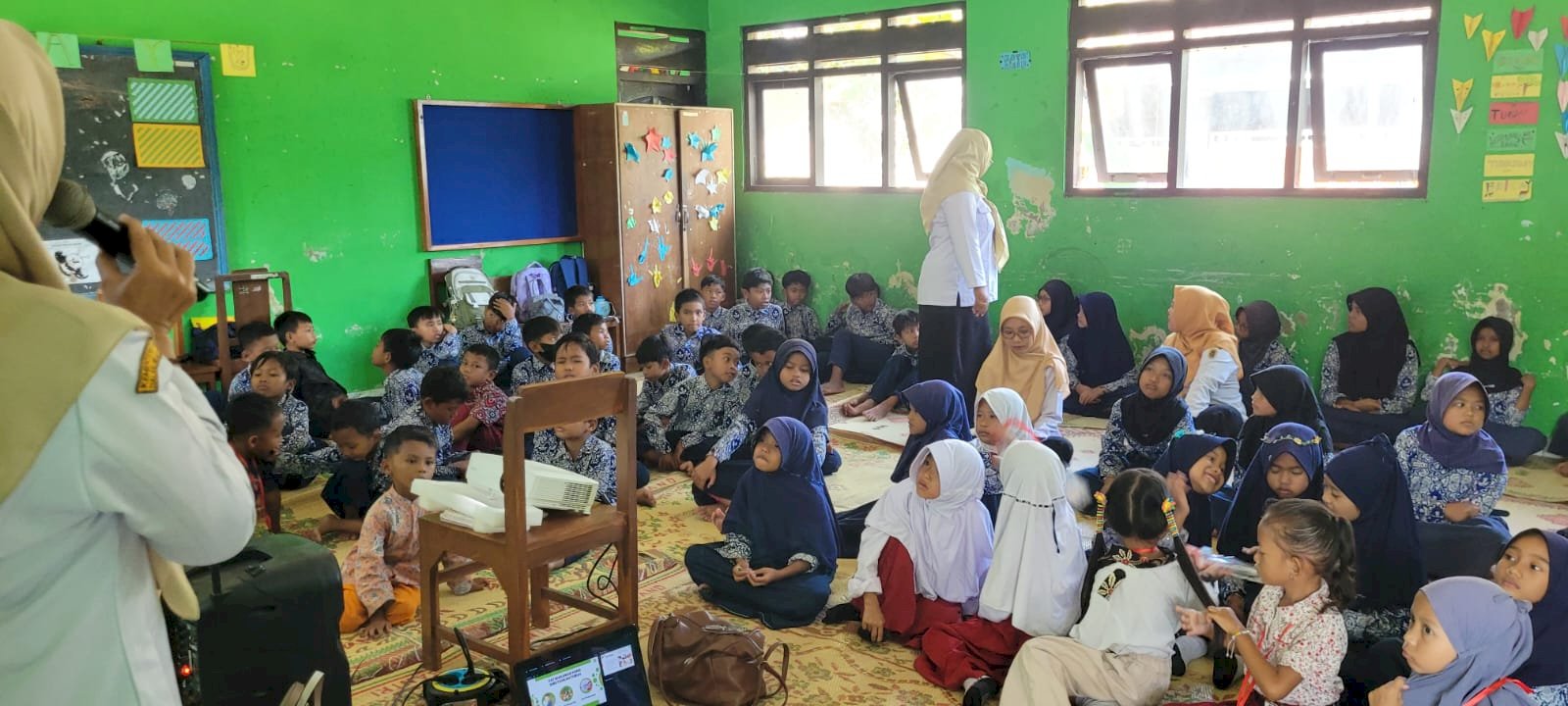 Mewujudkan Generasi Sehat Melalui Edukasi Jajanan dan Makanan Sehat